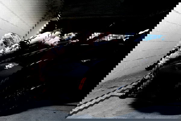 nikkibitez nikkibitez archive image