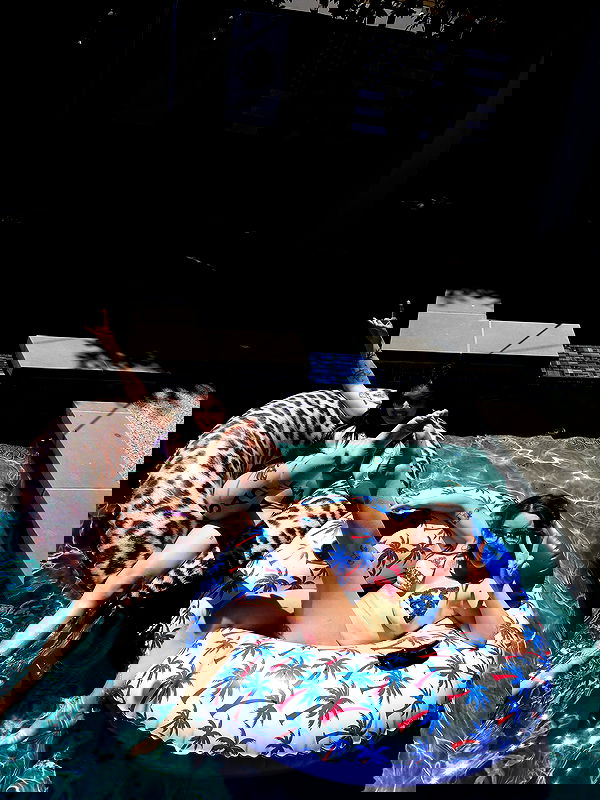 nikkibitez nikkibitez archive image