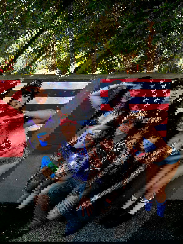 nikkibitez nikkibitez archive image