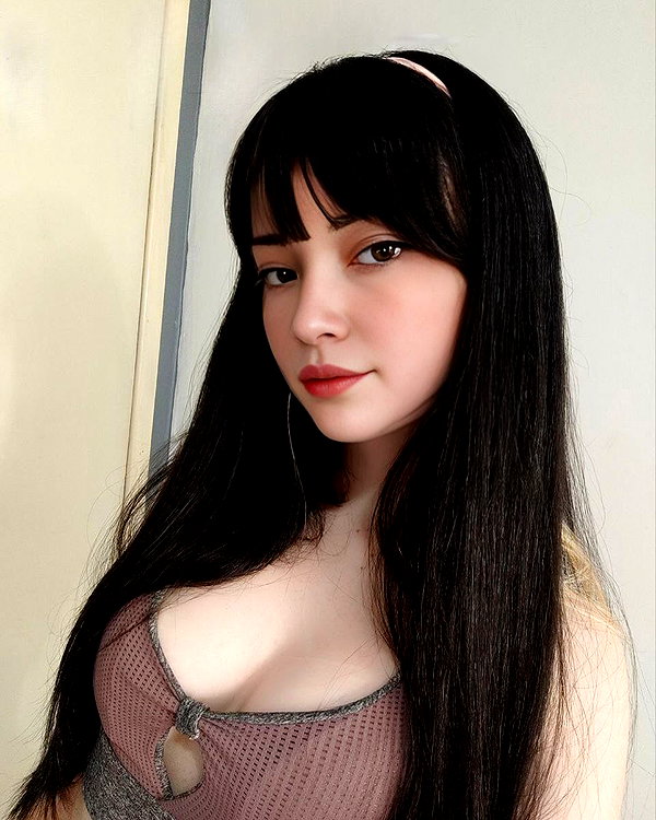ninayumiof instagram image archive image