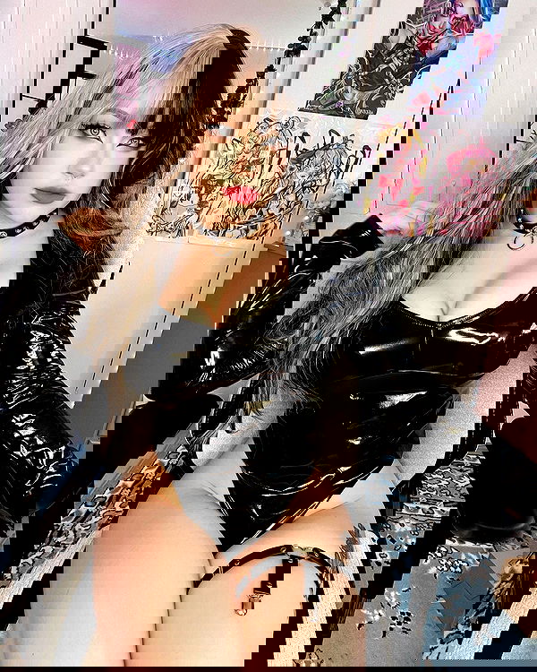 nixxi.cat nixxi.cat archive image