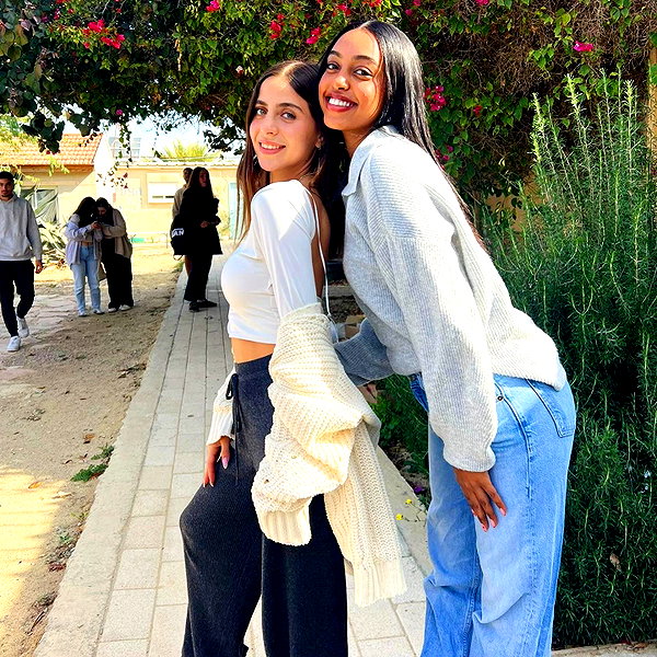 noa.asraff instagram image archive image