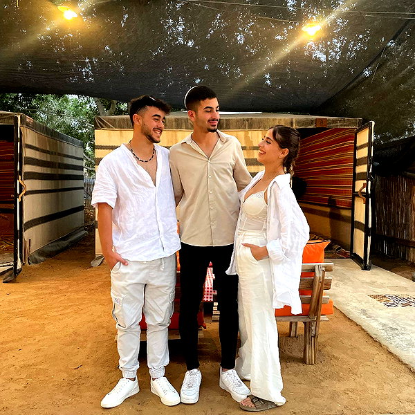 noa.asraff instagram image archive image