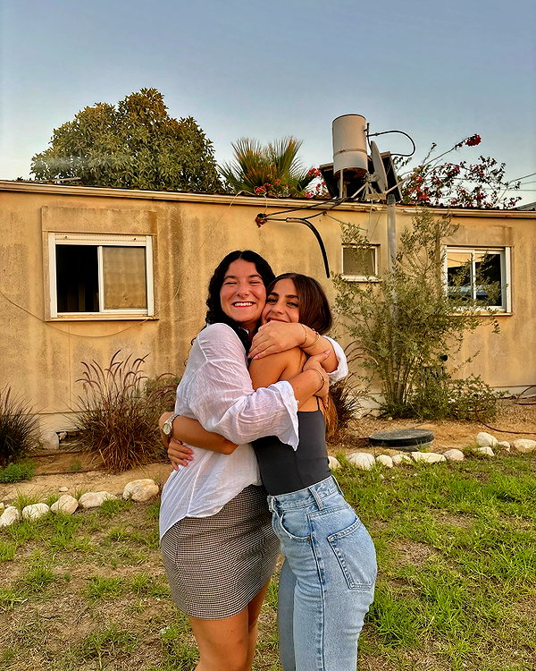 noa.asraff instagram image archive image