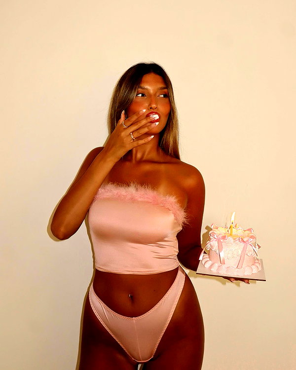noa.benhemo instagram image archive image