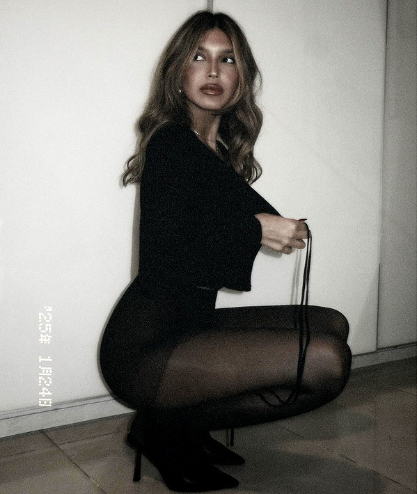 noa.benhemo instagram image archive image