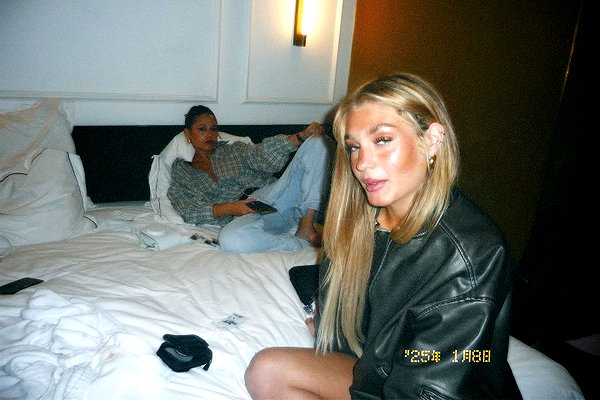 noa.c___ instagram image archive image