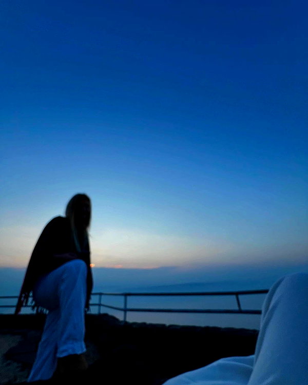 noa.c___ instagram image archive image