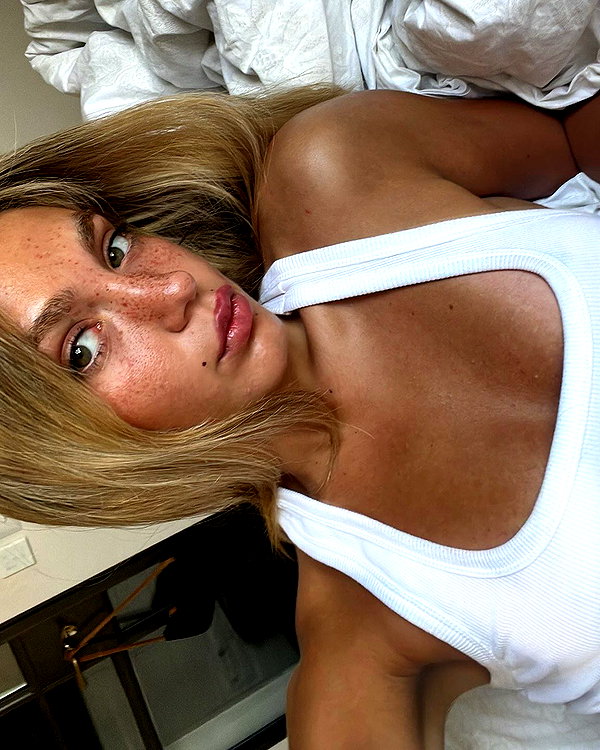 noa.c___ instagram image archive image