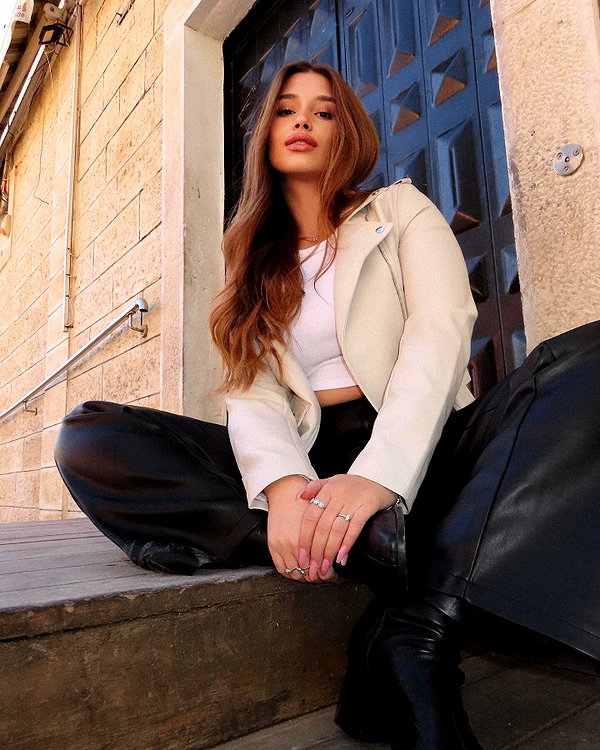 noa1432 instagram image archive image