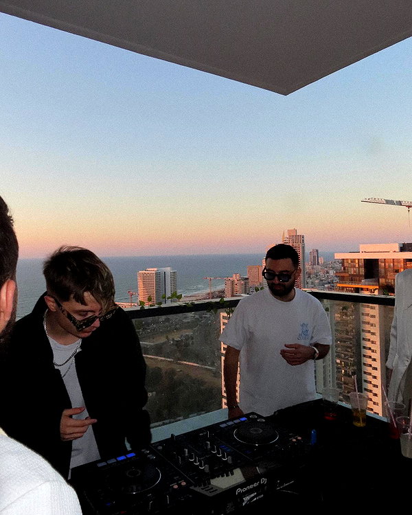noa1432 instagram image archive image