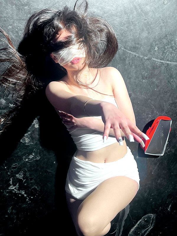 noa2000oooo instagram image archive image