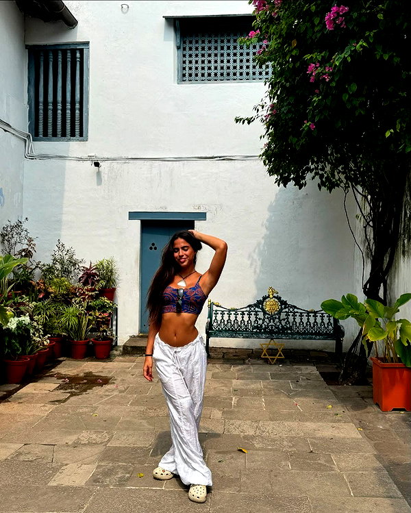 noa_mendel_ instagram image archive image