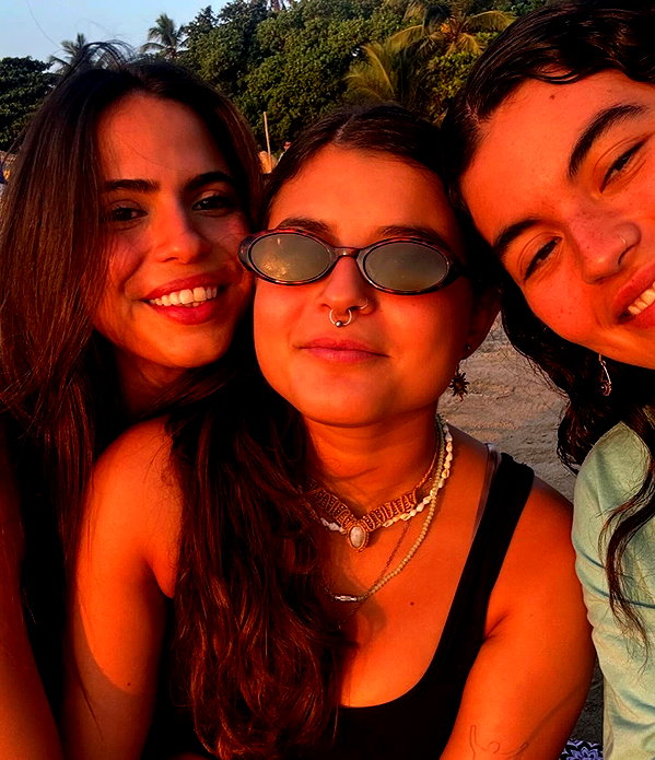 noa_mendel_ instagram image archive image