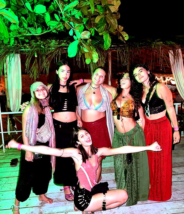 noa_mendel_ instagram image archive image