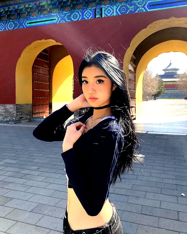 nopearii instagram image archive image