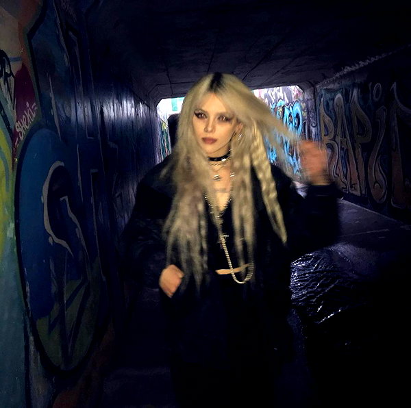 novahnovielli instagram image archive image