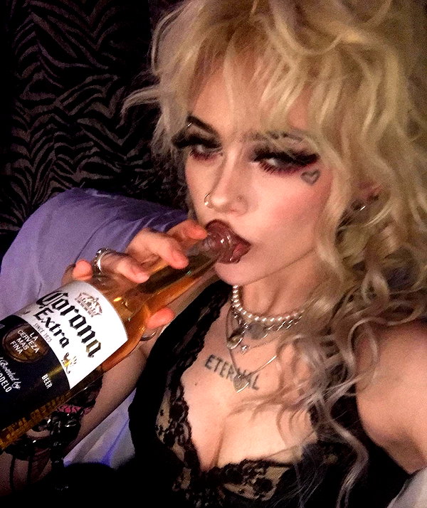 novahnovielli instagram image archive image