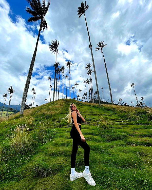 noy.cohen instagram image archive image