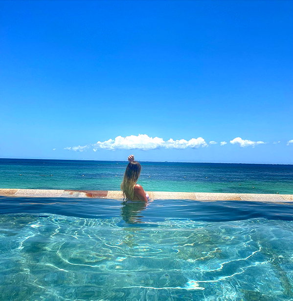 noy.cohen instagram image archive image