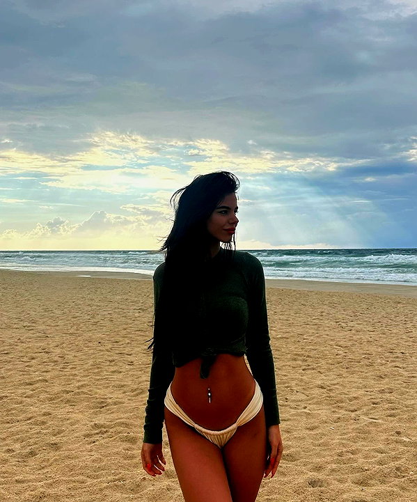 noya696 instagram image archive image