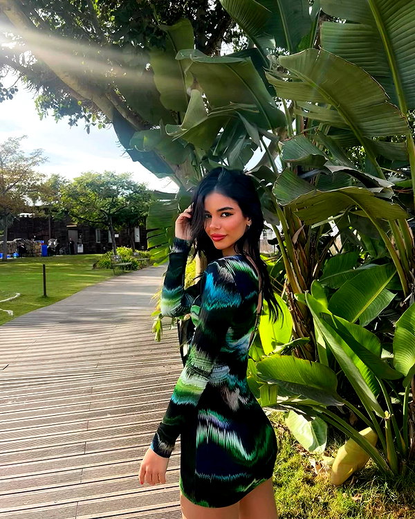 noya696 instagram image archive image
