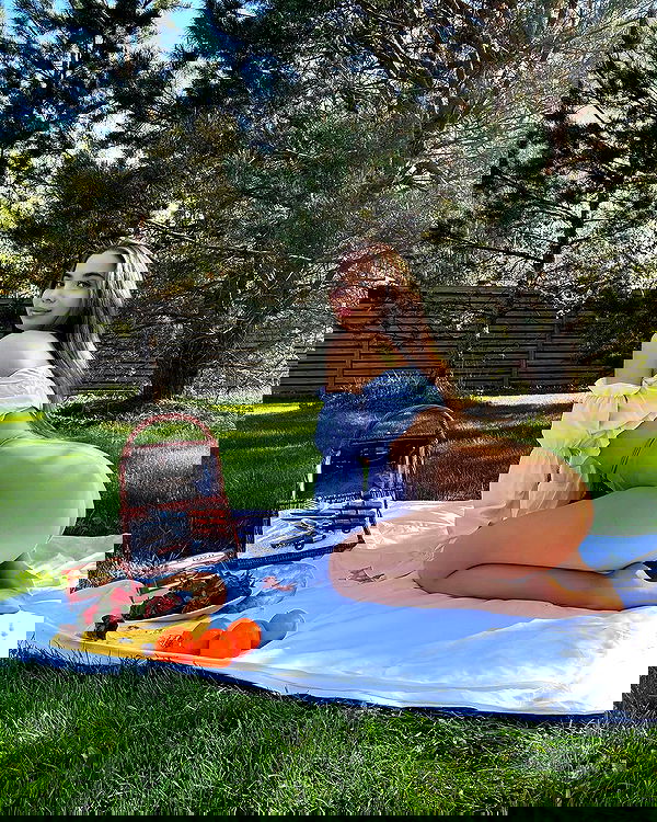 nyityam nyityam archive image