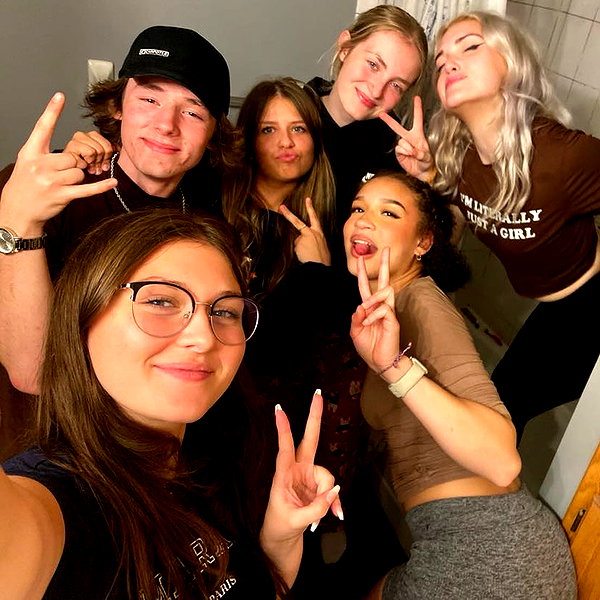 nyla.qaasim instagram image archive image