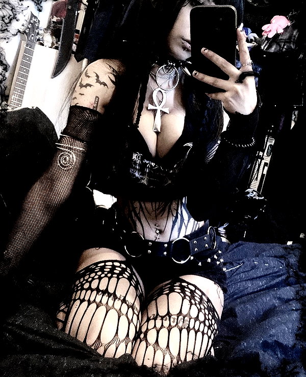nylthria instagram image archive image