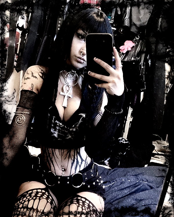 nylthria instagram image archive image