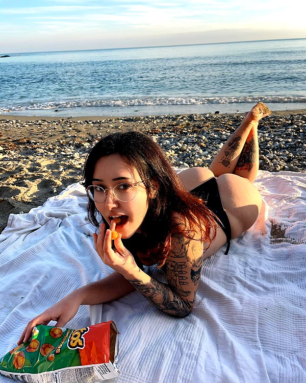 nyukix instagram image archive image