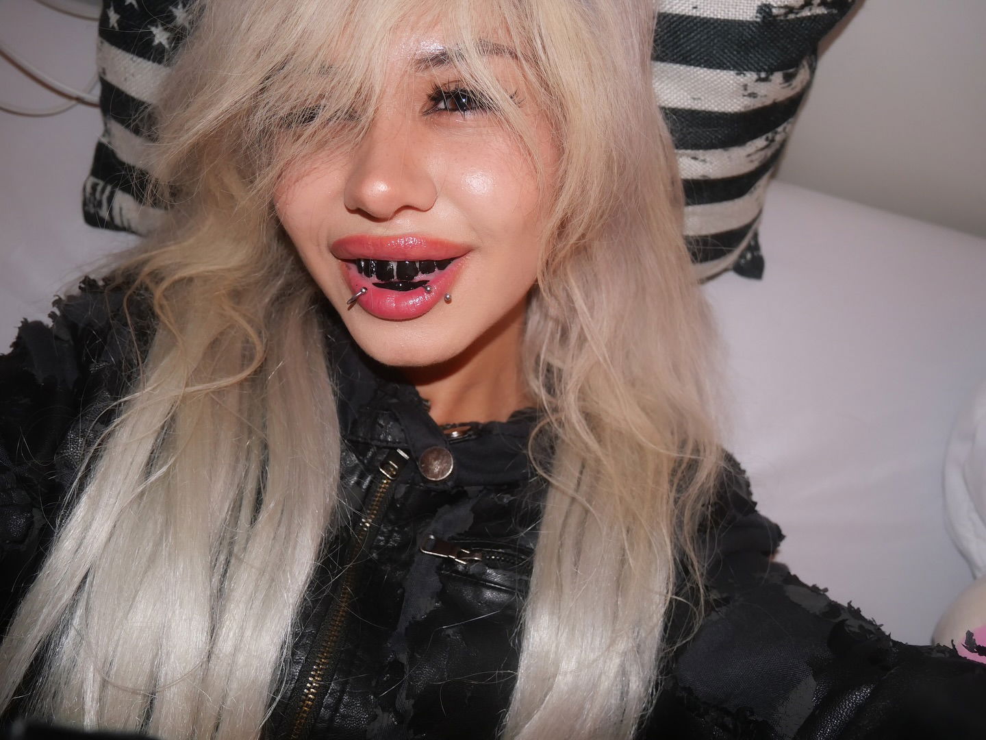 o.fukk instagram image archive image