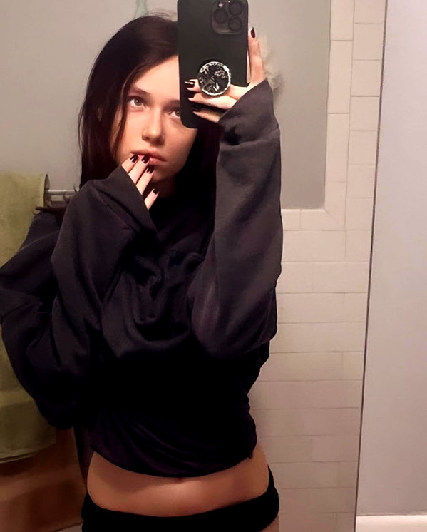 olivialiiias instagram image archive image