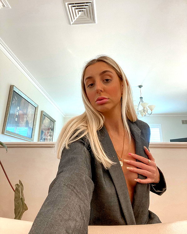 oliviaspasojevic instagram image archive image