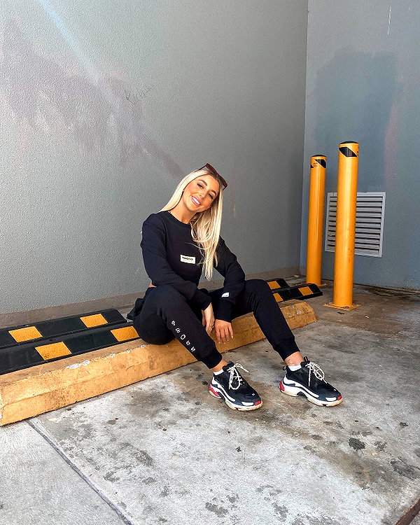 oliviaspasojevic instagram image archive image