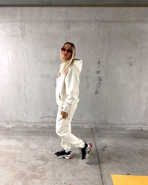 oliviaspasojevic instagram image archive image