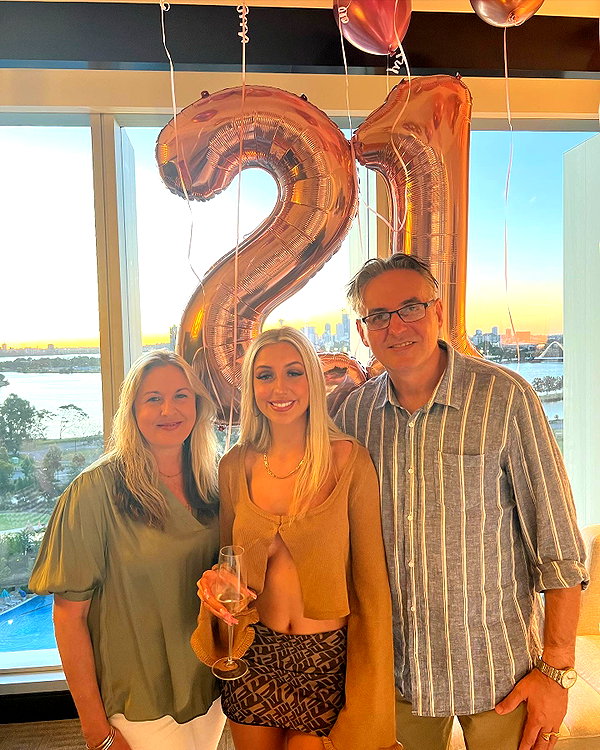 oliviaspasojevic instagram image archive image
