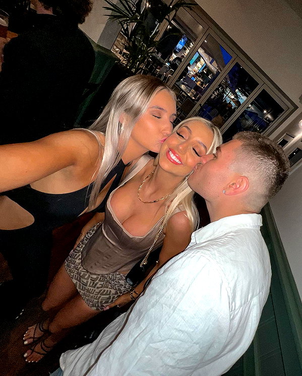 oliviaspasojevic instagram image archive image