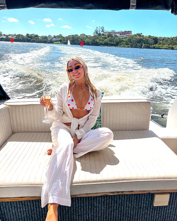 oliviaspasojevic instagram image archive image