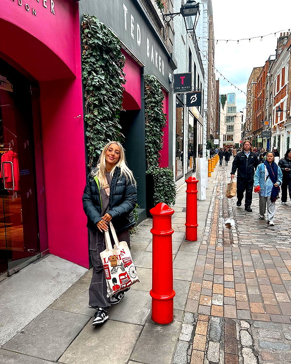 oliviaspasojevic instagram image archive image
