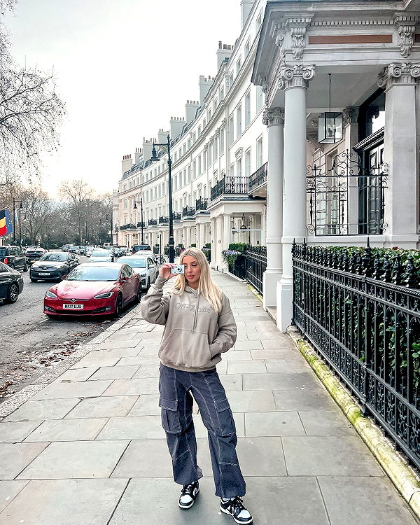 oliviaspasojevic instagram image archive image