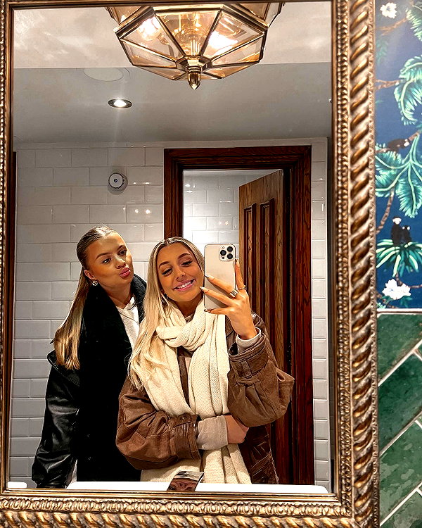 oliviaspasojevic instagram image archive image