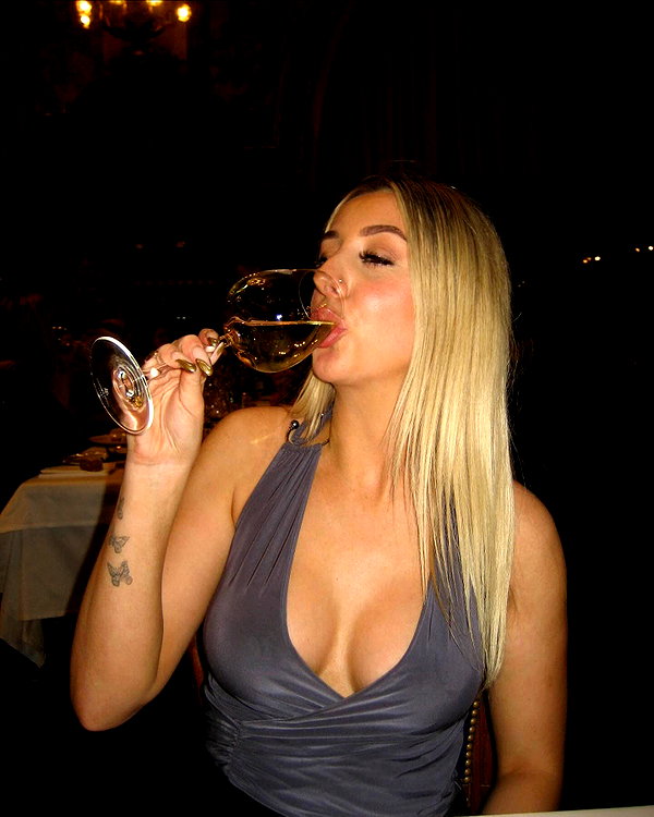 oliviaspasojevic instagram image archive image