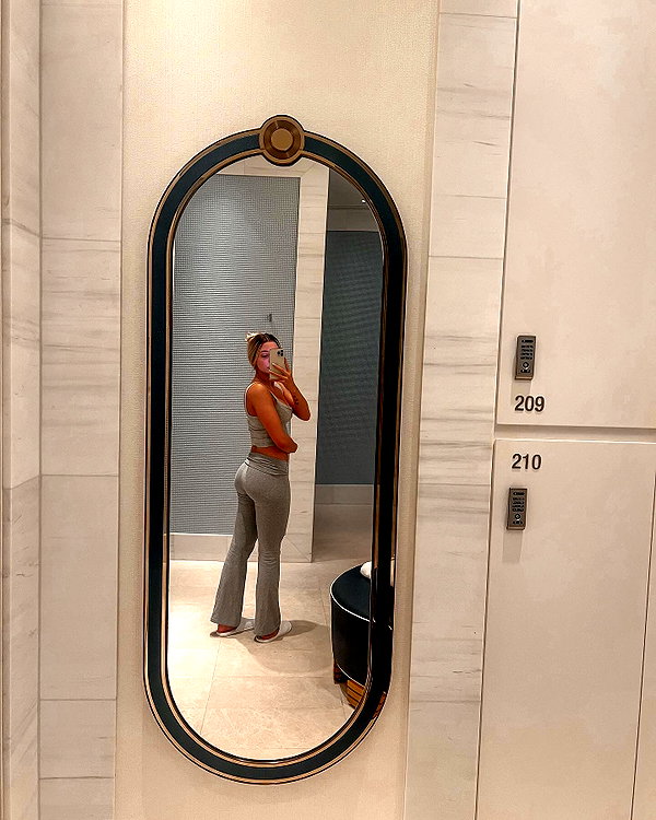 oliviaspasojevic instagram image archive image