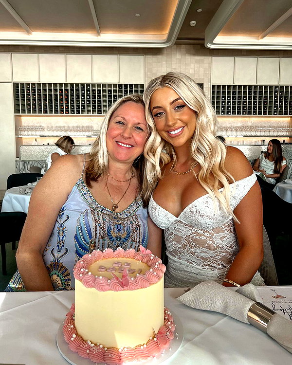 oliviaspasojevic instagram image archive image