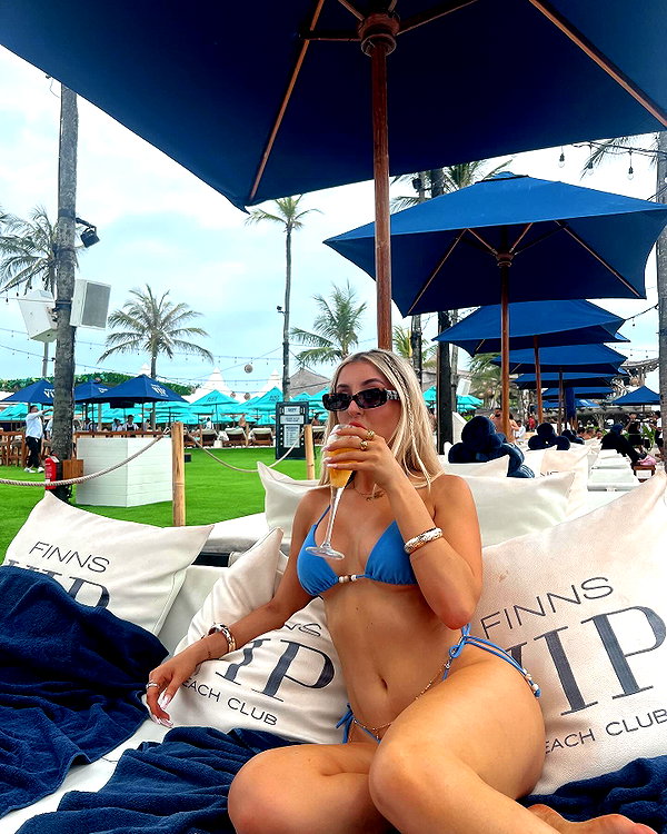 oliviaspasojevic instagram image archive image