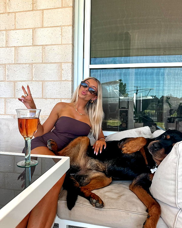 oliviaspasojevic instagram image archive image
