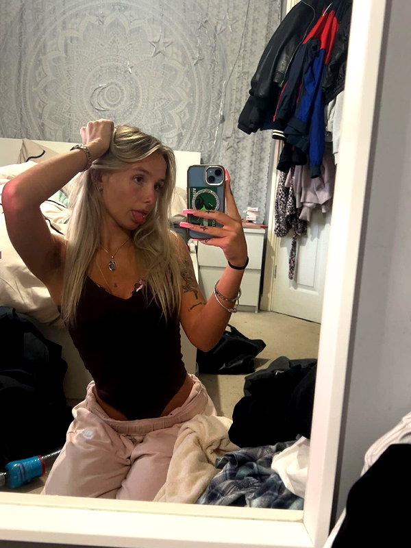 oonaghkittieee instagram image archive image