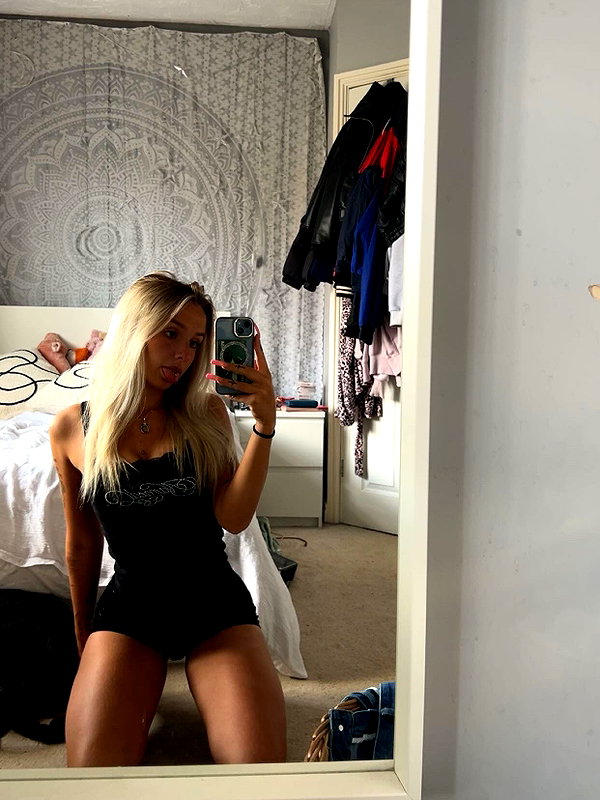 oonaghkittieee instagram image archive image