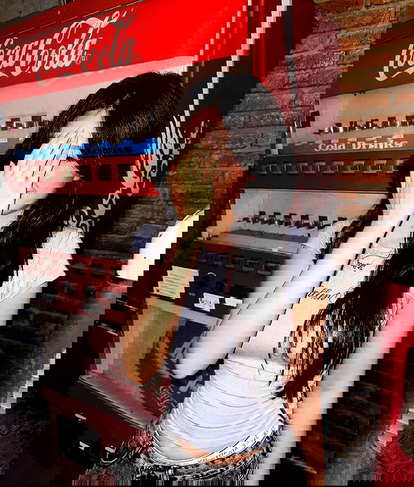 oqr0_ oqr0_ archive image